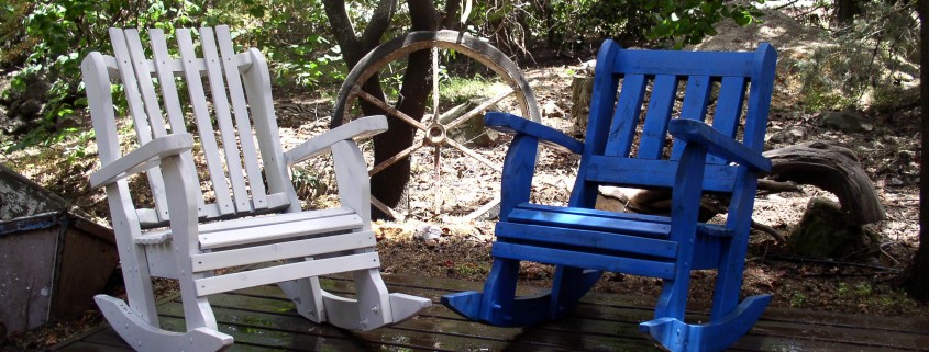 כסאות נדנדה כחול לבן